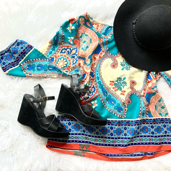 Peach Love California Summer Paisley Blouse Size M - Picture 3 of 14